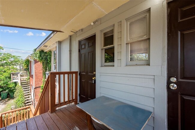 907 W Gray St in Houston, TX - Building Photo - Building Photo