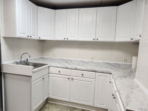 32 Charles St in Lodi, NJ - Foto de edificio - Building Photo