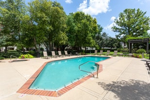 MILLICENT CROSSING in Shreveport, LA - Building Photo