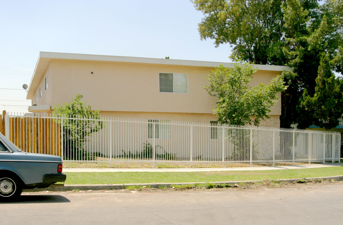 277 W Jackson St in Rialto, CA - Building Photo