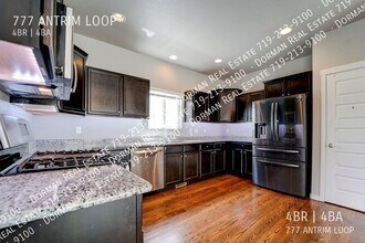 777 Antrim Loop in Colorado Springs, CO - Foto de edificio - Building Photo