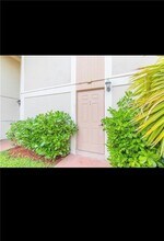 8801 W Sample Rd in Coral Springs, FL - Building Photo - Building Photo