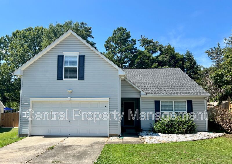 2 Acacia Dr in Simpsonville, SC - Building Photo