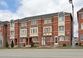 2540-2548 Bur Oak Ave in Markham, ON - Building Photo - Primary Photo