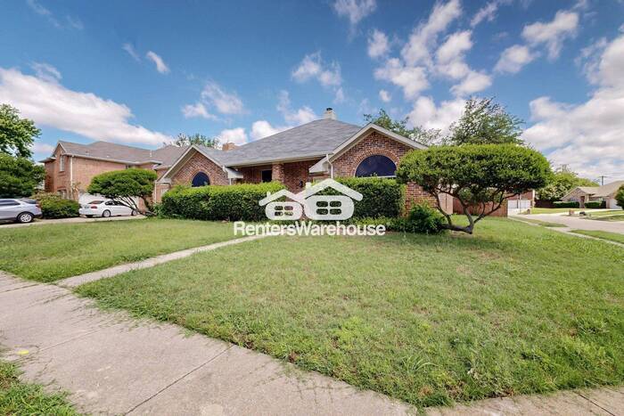 801 Snapdragon Ln in Plano, TX - Building Photo