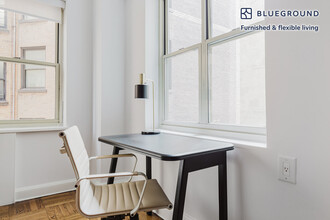 300 E 57th St, Unit FL3-ID1715 in New York, NY - Building Photo - Building Photo