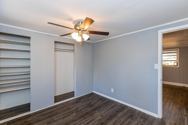 property at 3013 Avery St