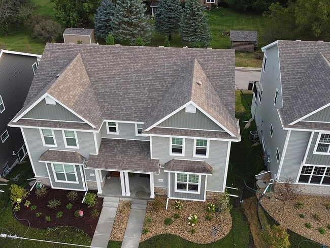 property at 5870 Lien Rd