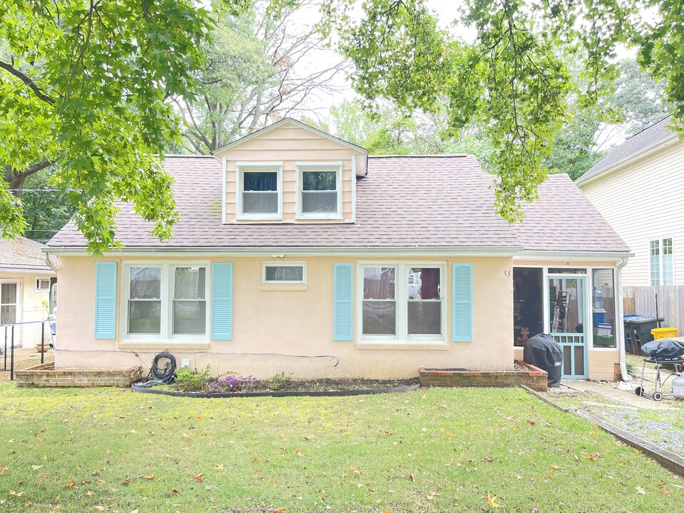 43 Silopanna Rd, Unit B in Annapolis, MD - Foto de edificio