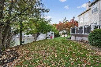 16938 Westridge Oaks Dr in Wildwood, MO - Building Photo - Building Photo