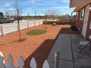 20437 81st St in California City, CA - Building Photo - Building Photo