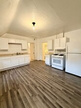 611 N Broadway in Green Bay, WI - Building Photo - Building Photo