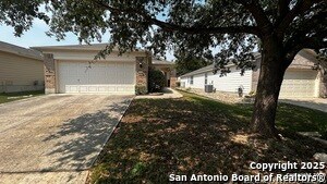 12759 Pronghorn Oak in San Antonio, TX - Building Photo - Building Photo