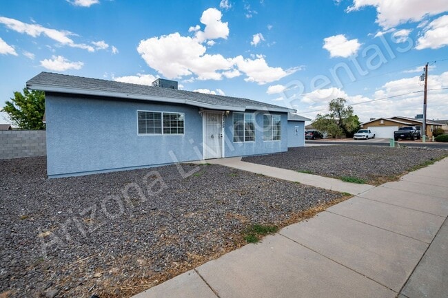 2325 Morrow Ave in Kingman, AZ - Building Photo - Building Photo