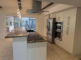 29325 SW 182nd Ave in Homestead, FL - Building Photo