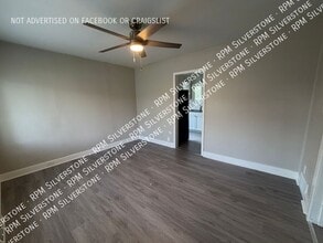 1228 E Meyers Ave in Hazel Park, MI - Building Photo - Building Photo