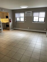 17 68th St in Guttenberg, NJ - Building Photo - Building Photo