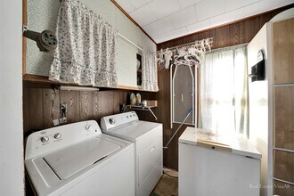 303 S East St in Gardner, IL - Building Photo - Building Photo