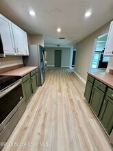 563 Karney Ave NE in Palm Bay, FL - Building Photo - Building Photo