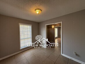 4096 Silverleaf Rd in Memphis, TN - Building Photo - Building Photo