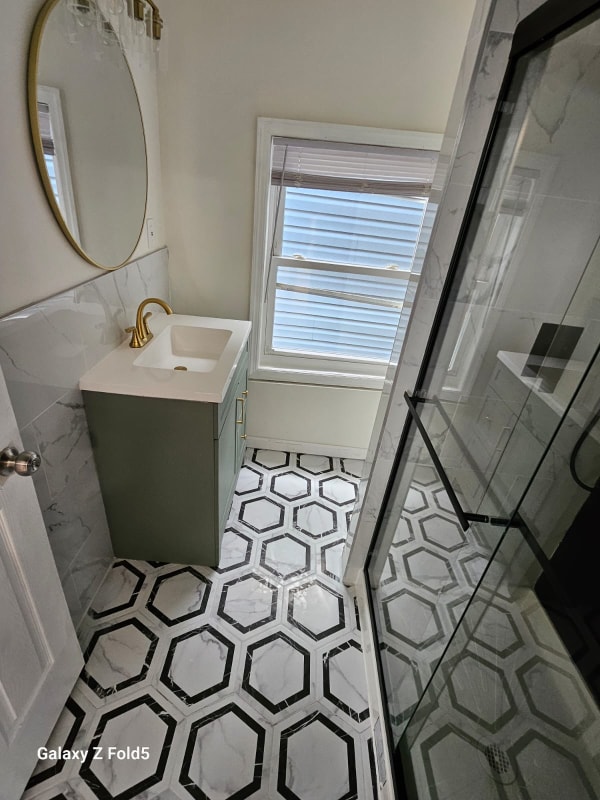 property at 95 Huntington Terrace