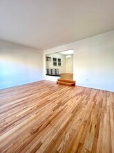 233 Cambridge Ave, Unit 1 in Jersey City, NJ - Building Photo - Building Photo