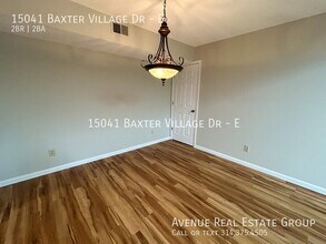 15041 Baxter Village Dr in Chesterfield, MO - Building Photo - Building Photo