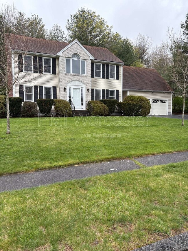 28 Brookside Ave in Boylston, MA - Building Photo - Building Photo