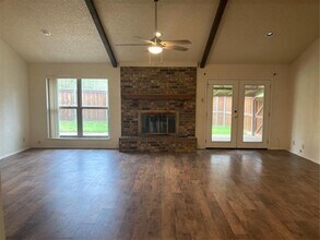 925 Boone Dr in Sherman, TX - Building Photo - Building Photo