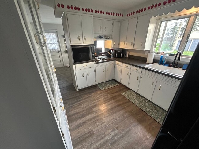 121 S Main St in Hicksville, OH - Building Photo - Building Photo