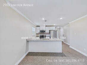 2903 Lincoln Ave in North Little Rock, AR - Building Photo - Building Photo