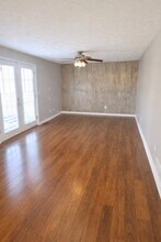 1260 Komura Ct in Cincinnati, OH - Building Photo - Building Photo