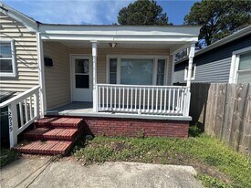 2939 Marne Ave in Norfolk, VA - Building Photo