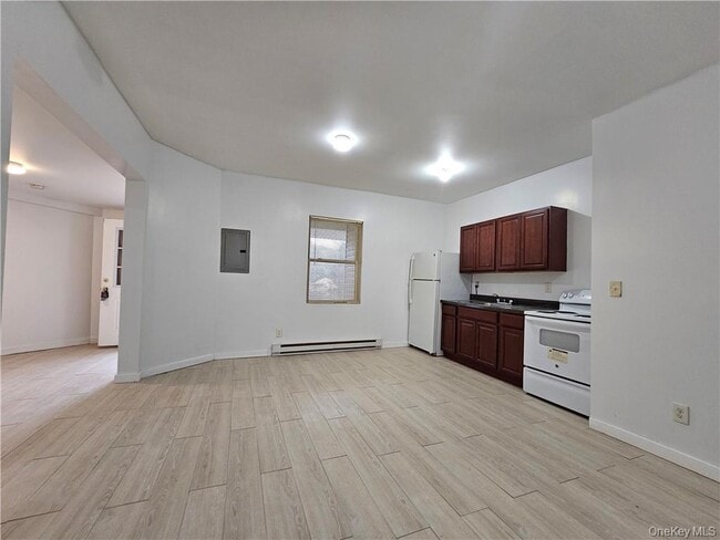 14 Orange Ln in Liberty, NY - Building Photo - Building Photo