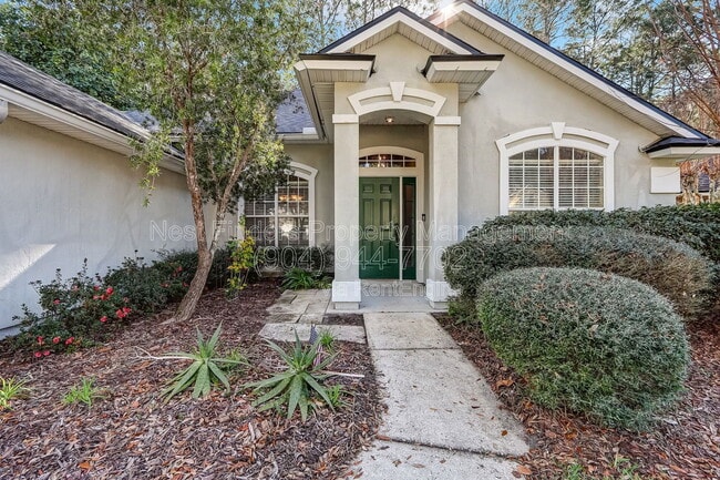 property at 4613 W Catbrier Ct