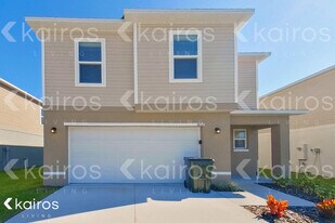 1802 Nebraska Loop in Sumterville, FL - Building Photo