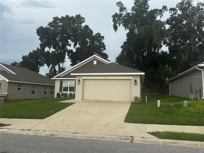 property at 187 NW 45th Loop