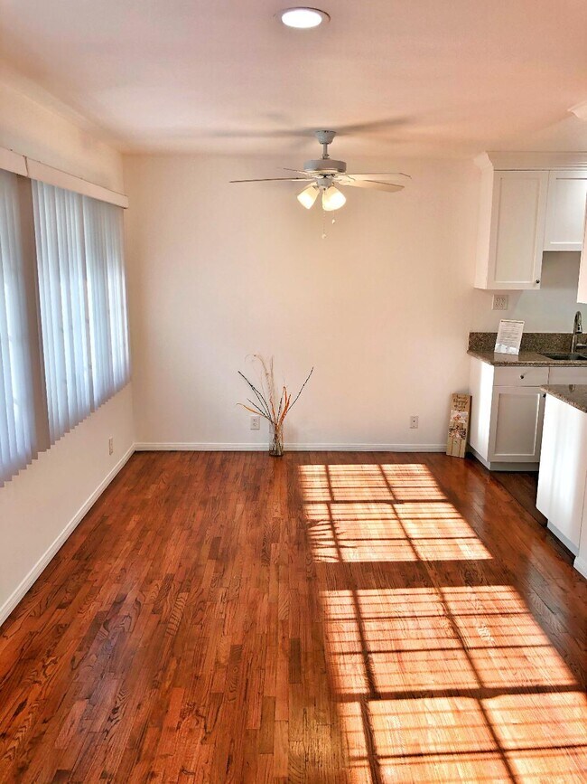 2701 Abbot Kinney Blvd Apartments and Nearby Los Angeles Apartments For