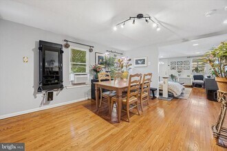 213 Greenfield Ave in Ardmore, PA - Building Photo - Building Photo