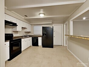 1005 Park St in Seffner, FL - Building Photo - Building Photo