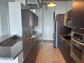 3029 NE 188th St, Unit 905 in Aventura, FL - Building Photo - Building Photo