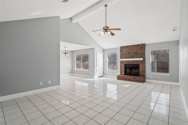 16207 Parkway Dr in Pflugerville, TX - Building Photo - Building Photo