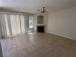 3669 Moonlit Beach Ave in Las Vegas, NV - Building Photo - Building Photo