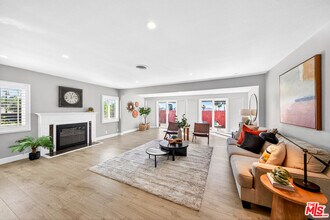 4603 Ocean View Blvd in La Cañada Flintridge, CA - Building Photo - Building Photo