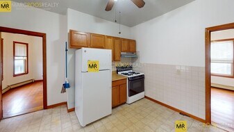 6 Boston Ave, Unit 2 in Somerville, MA - Building Photo