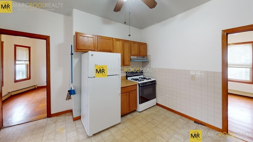 6 Boston Ave, Unit 2 in Somerville, MA - Building Photo