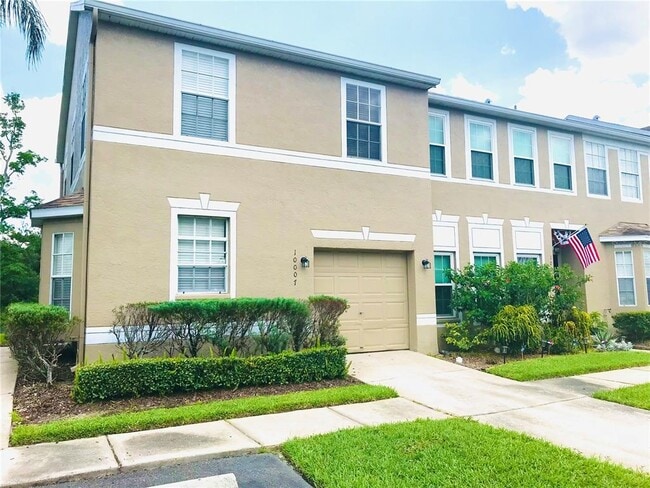 10007 Evanston Pl in Tampa, FL - Building Photo - Building Photo