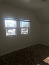 1745 Menlo Way in Klamath Falls, OR - Building Photo - Building Photo