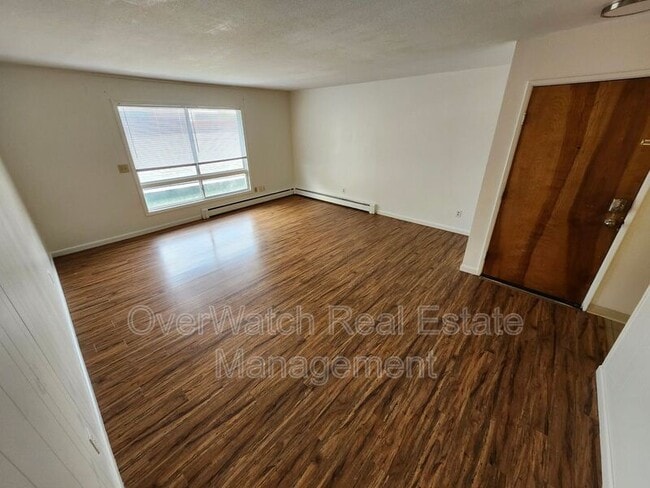 3925 E 9th Ave in Anchorage, AK - Building Photo - Building Photo
