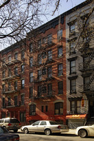 312 E 6th St in New York, NY - Building Photo
